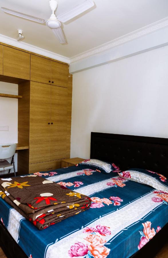 Rvr Home - Beautiful Rooms Μπανγκαλόρ Εξωτερικό φωτογραφία